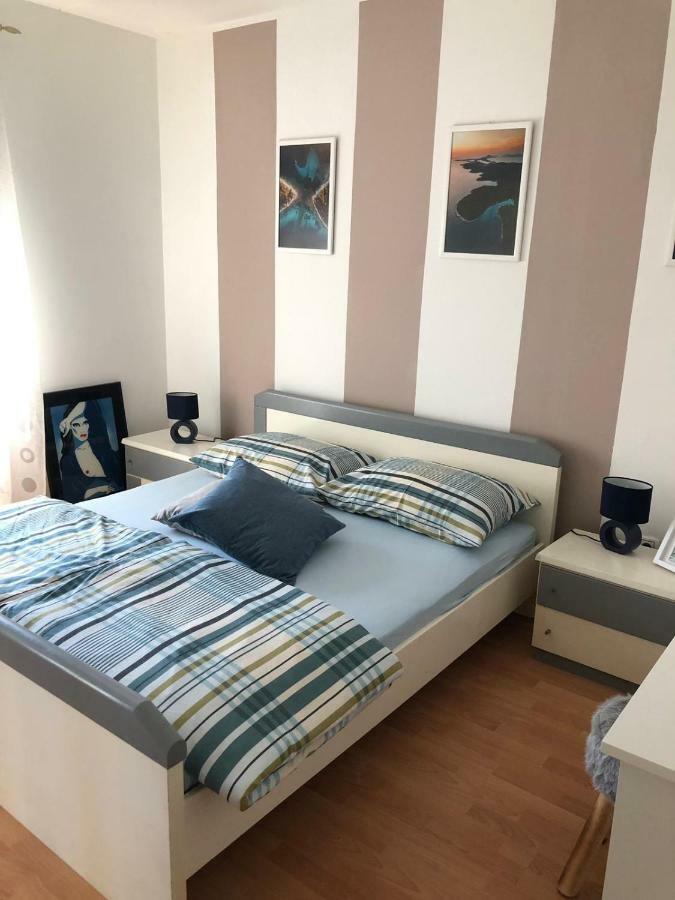 Apartman Gloria Apartment Mali Losinj Exterior photo
